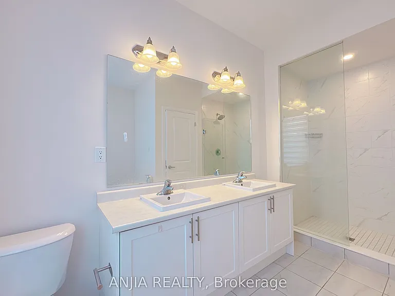 10 Tay Ln — Photo 14