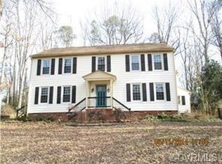 2417 Loch Braemar Dr, North Chesterfield, VA 23236