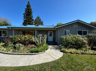 5166 Graveline Rd, Bellingham, WA 98226