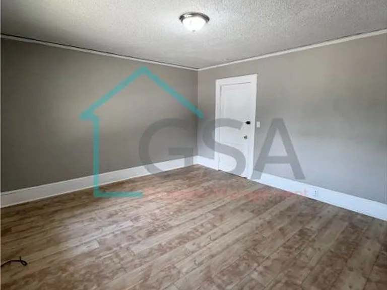 4113 E North St — Photo 27