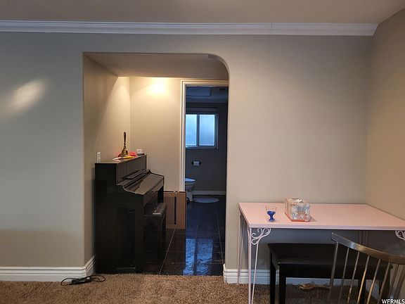 4th image of 2614 W Ledgewood Dr