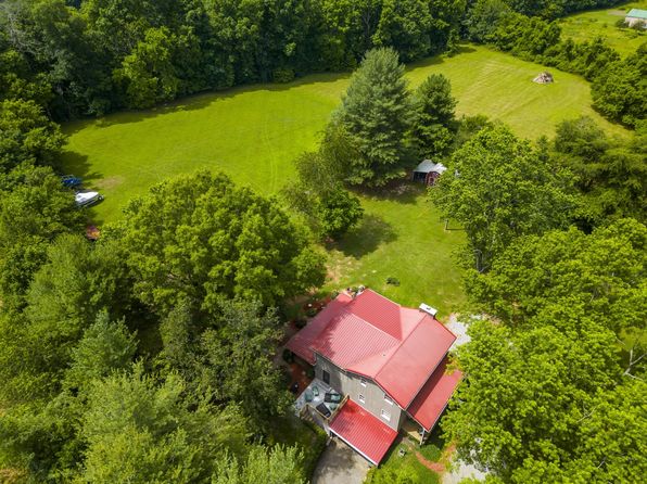 3828 Martins Chapel Rd, Springfield, TN 37172