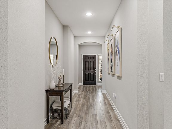5th image of 2809 Ranger Ln
