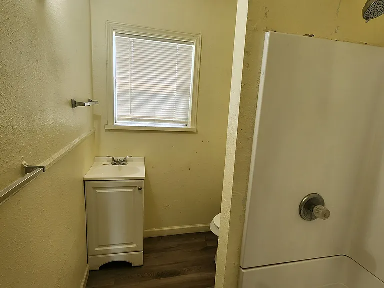 2901 Frederick Dr — Photo 6