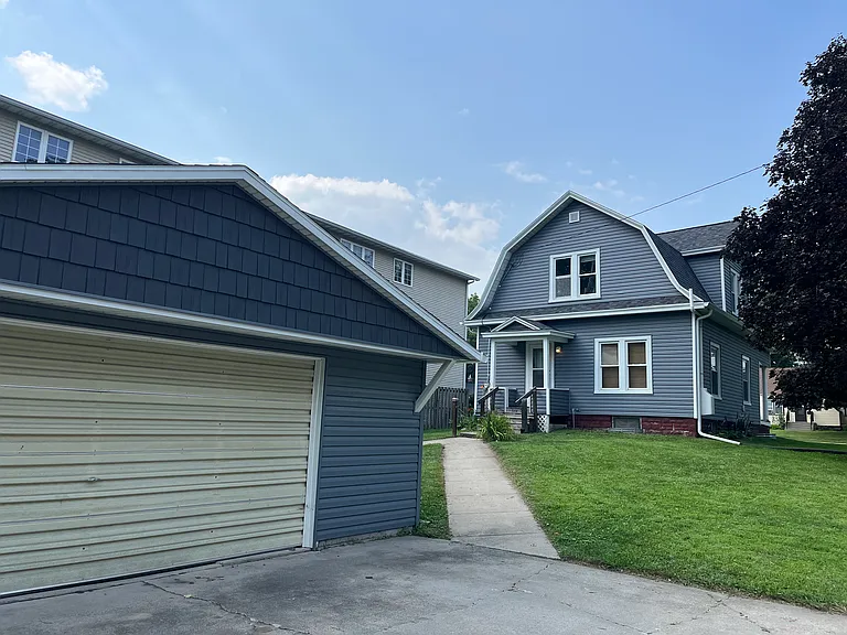 3202 Lincoln Way — Photo 15