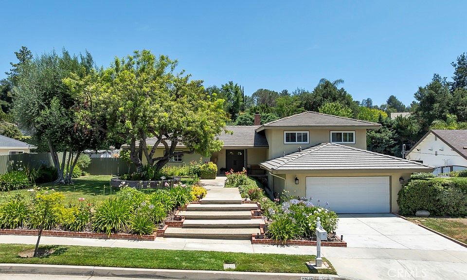 1st image of 22640 Jameson Dr