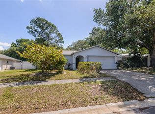2221 Cypress Point Dr E, Clearwater, FL 33763