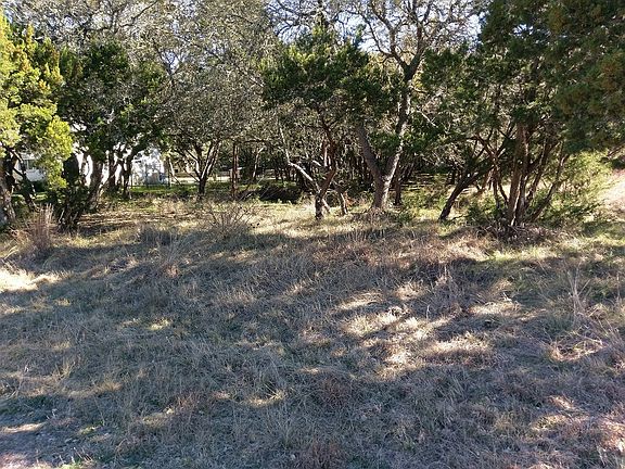 4th image of 27314 Sherwood Forest Dr