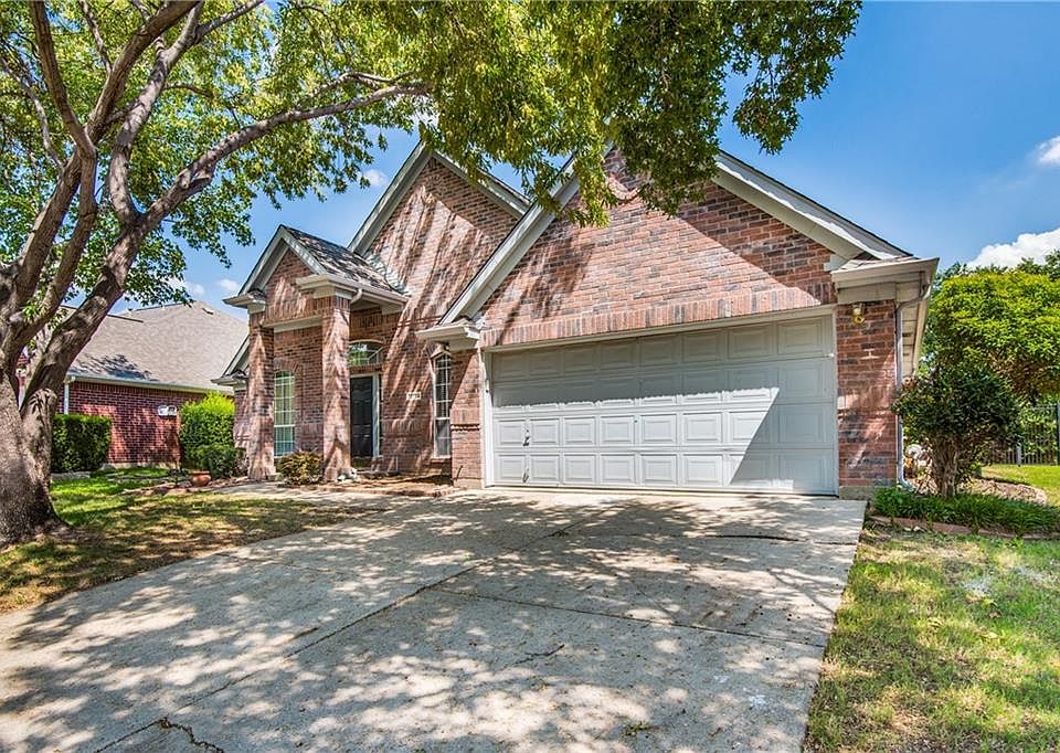 2nd image of 10114 Andre Dr