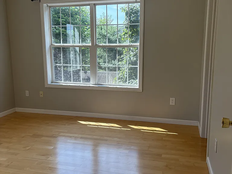 235 High St — Photo 19