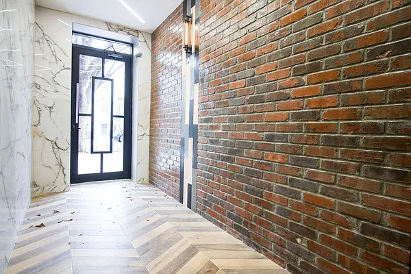 Rented by Nooklyn NYC LLC | media 56