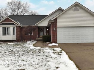 11404 Grand Oaks Dr, Clio, MI 48420