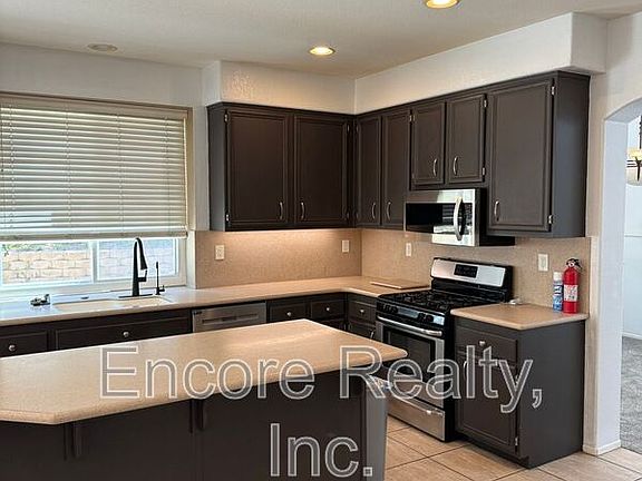 5th image of 23398 Mount Ashland Ct