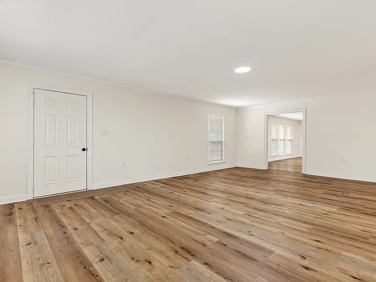 22316 Toler Rd — Photo 12