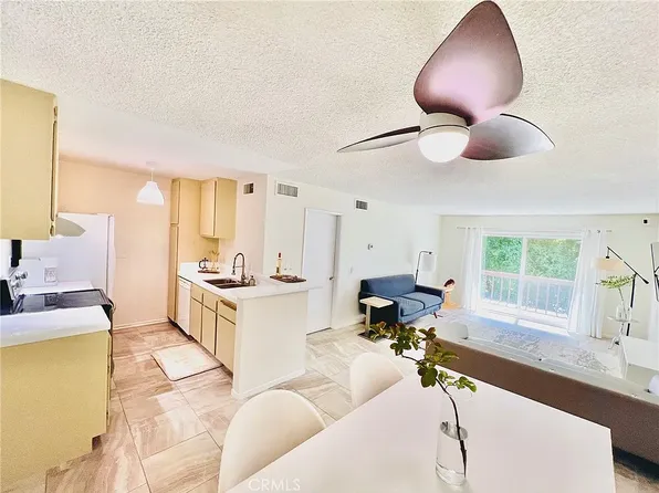 23515 Lyons Ave Unit 232, Santa Clarita, CA 91355