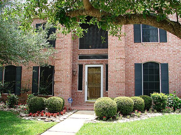 2nd image of 406 Billingford Dr