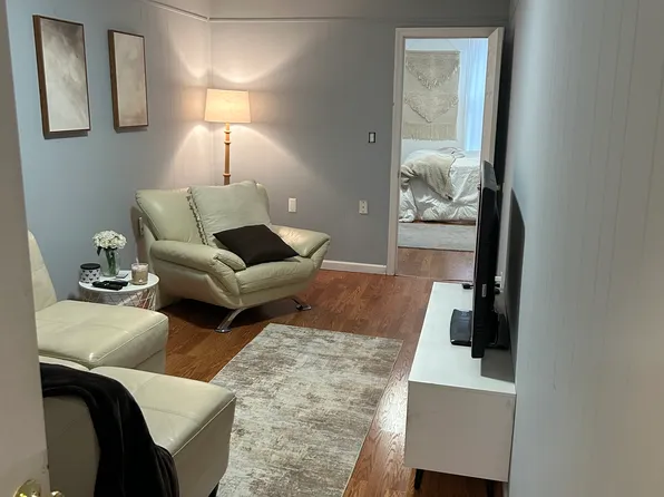 475 Monmouth St Floor 3, Jersey City, NJ 07302