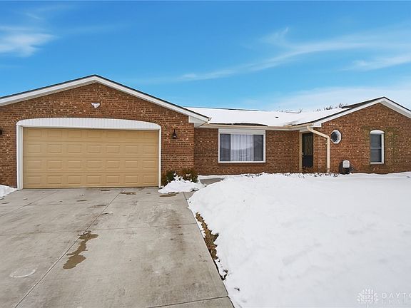 5th image of 1371 Cornish Dr