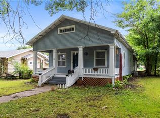 724 N Oak St, Ottawa, KS 66067