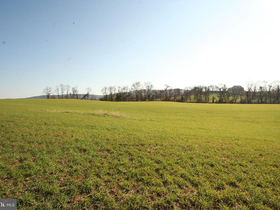 1st image of Tangletwig Ln