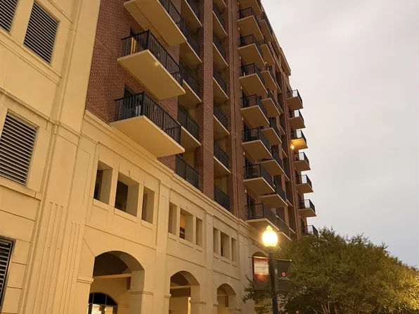 215 W College Ave APT 302, Tallahassee, FL 32301