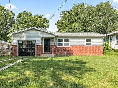1105 N Prospect Avenue, Springfield, MO, 65802