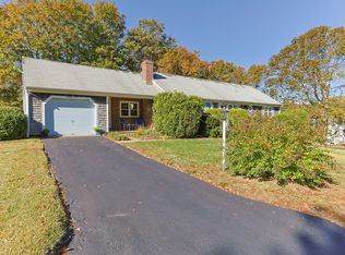 21 Compass Ln, Dennis, MA 02638