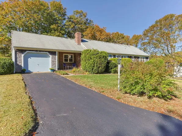 21 Compass Lane, Dennis, MA 02638