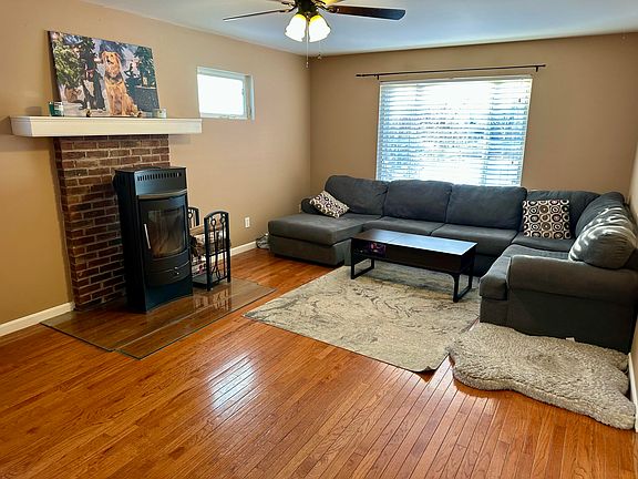 5th image of 11205 McKays Ct