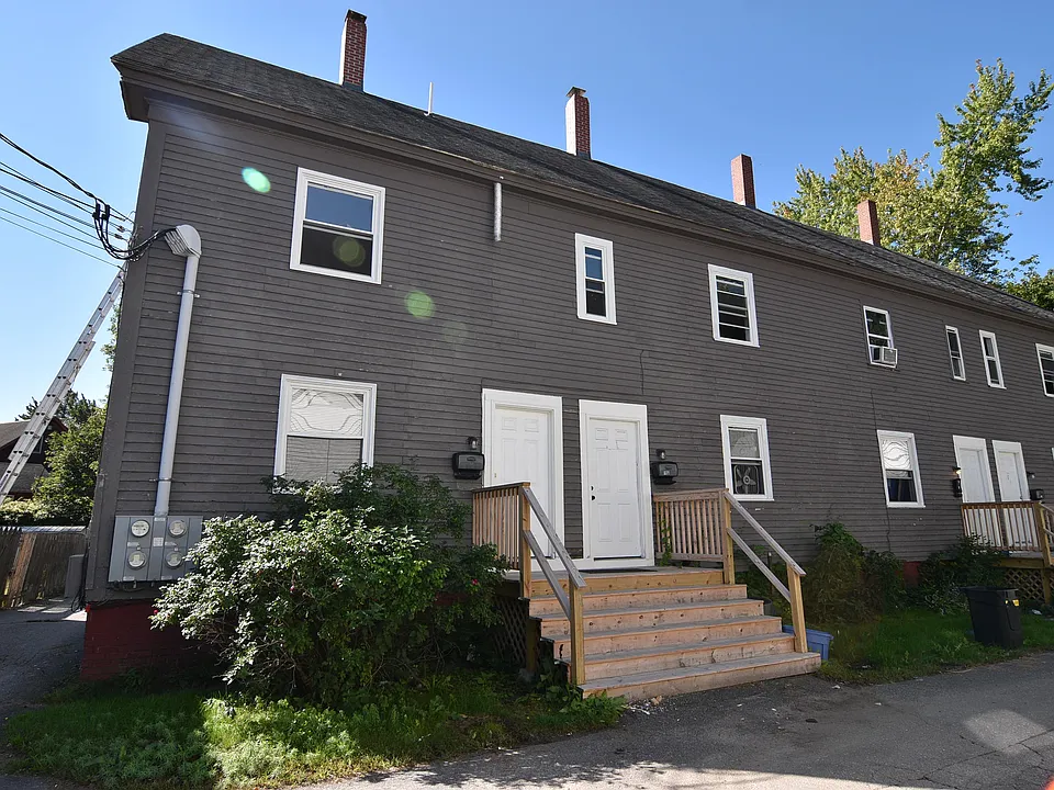 41 High St #1