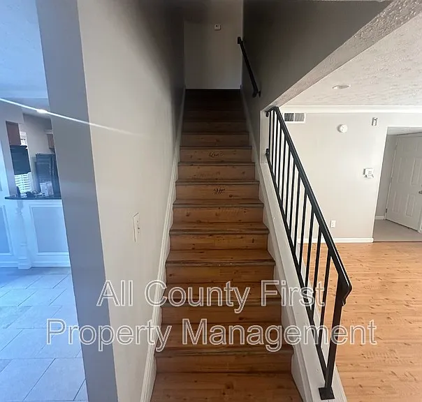 3162 Citrus Ct — Photo 4