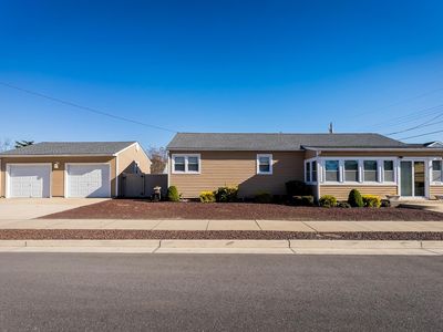 211 E Cardinal Rd, Wildwood Crest, NJ, 08260