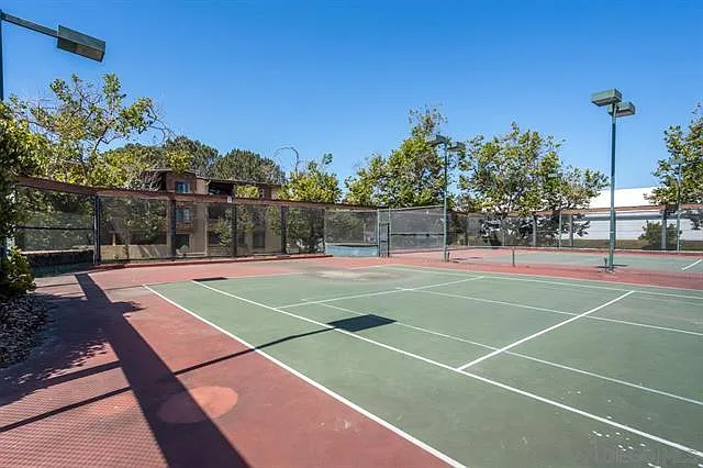 8880 Villa La Jolla Dr #214 — Photo 24