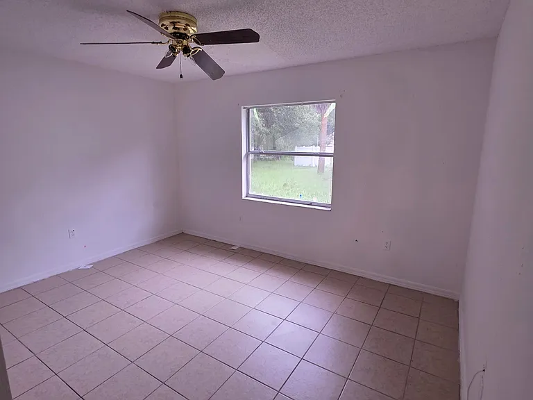8031 Lansing Dr — Photo 11