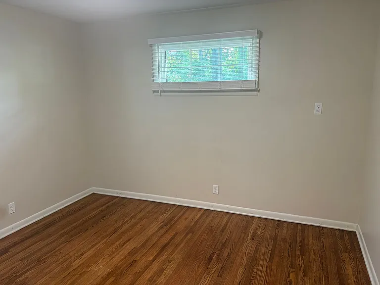 51 Brookwood Ter — Photo 10