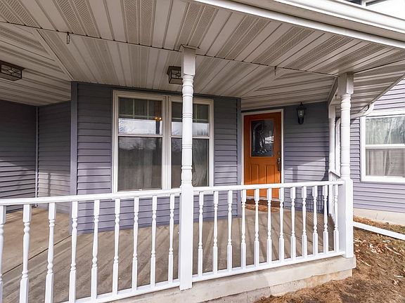 2nd image of 609 E Church St