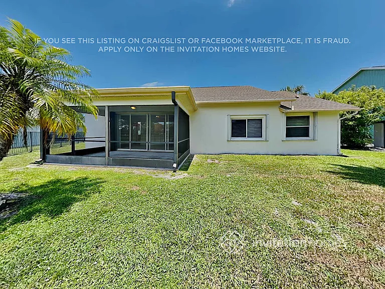 3754 Woods Walk Blvd — Photo 18