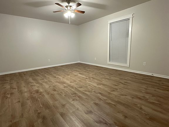 3rd image of 303 E Calhoun St #11