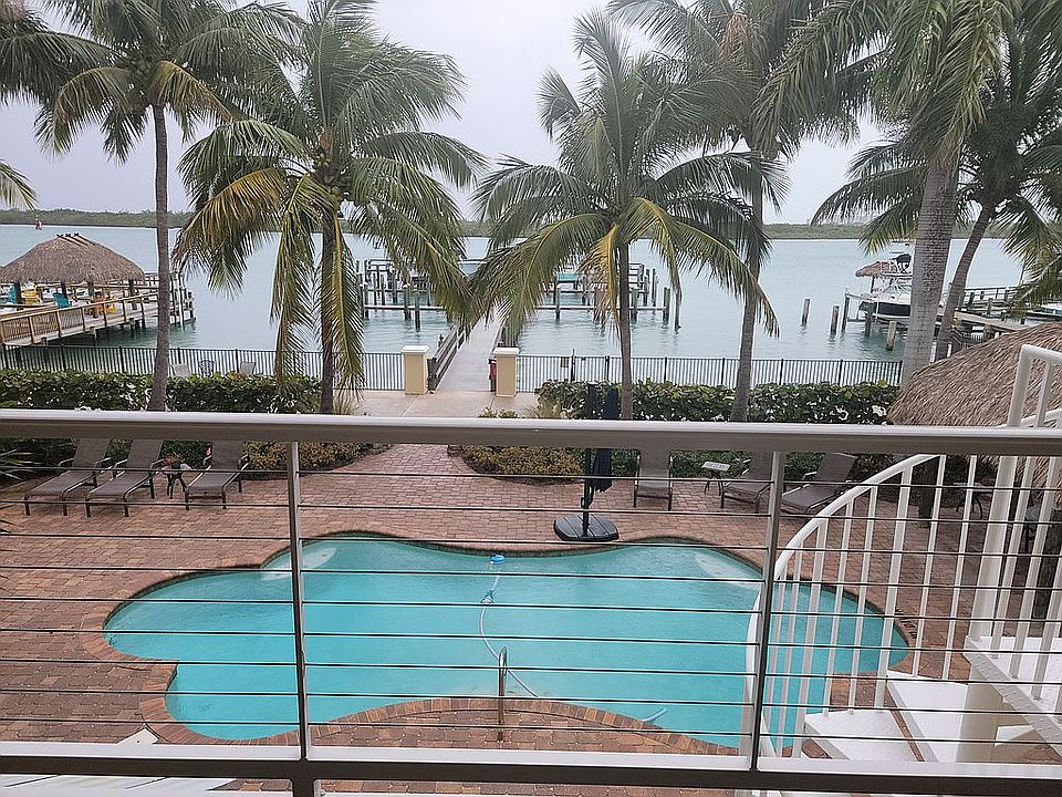 1st image of 1240 Seaway Dr APT 202