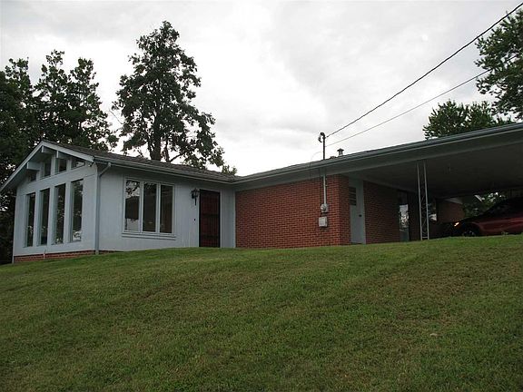 2nd image of 2705 Conrad Dr