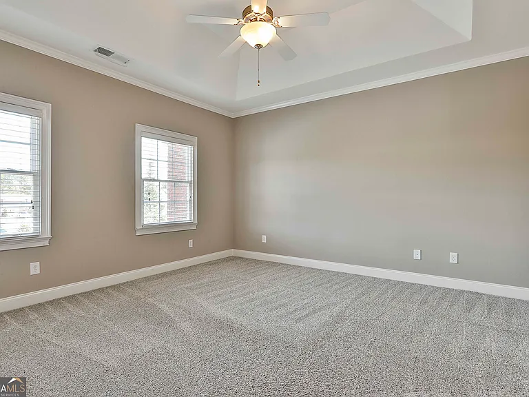 803 Lexington Vlg — Photo 19
