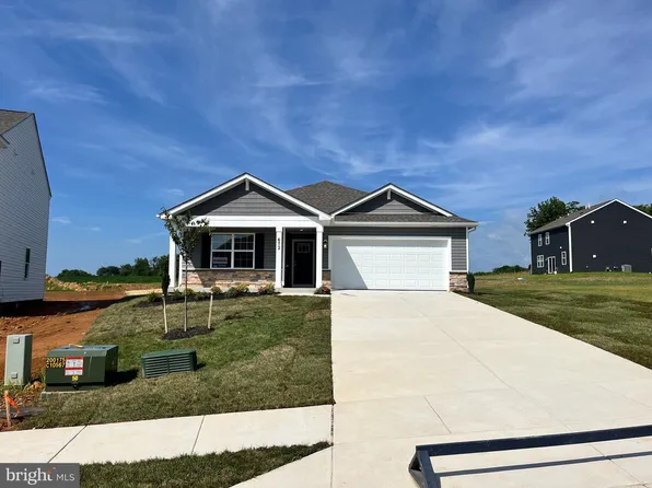 672 Armstrong Ave, Hagerstown, MD 21740