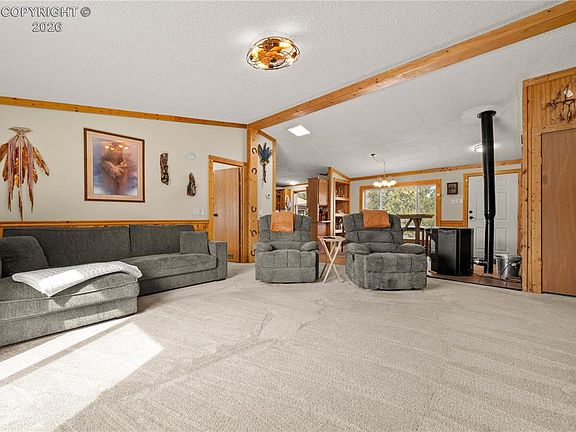 3rd image of 45 Knight Ln