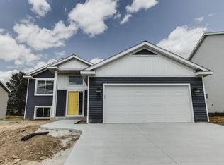 4383 Redhawk Dr SE, Rochester, MN 55904