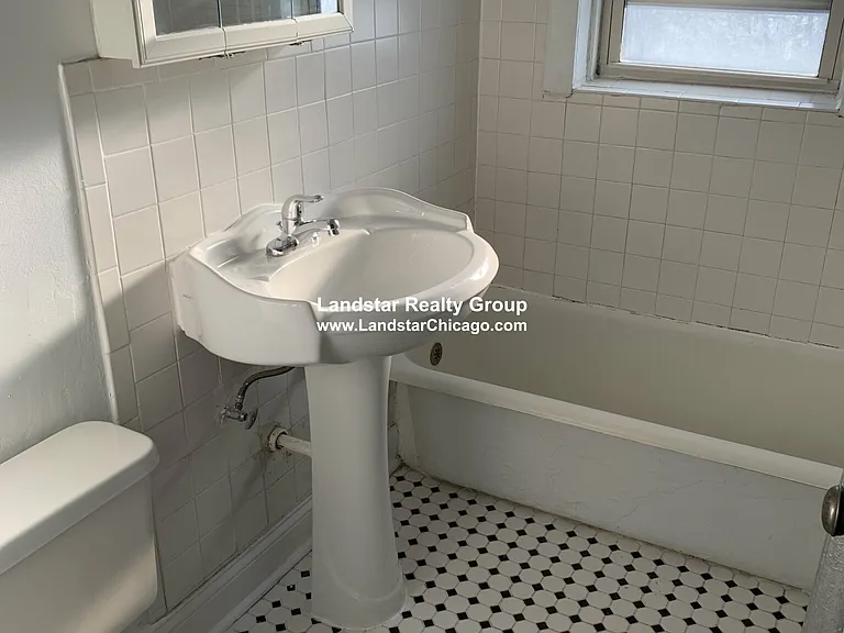 5618 N Kimball Ave #3A — Photo 14