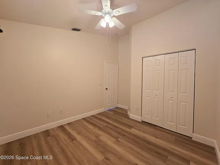 2564 Ventura Cir — Photo 11