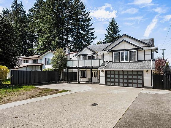 2nd image of 3115 Mouat Dr