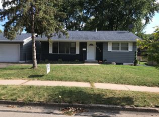 2009 Twin Bluff Rd, Red Wing, MN 55066