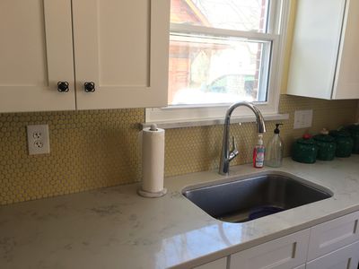 116 Englewood St, Avon Lake, OH, 44012