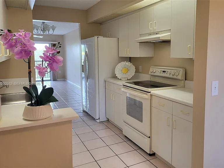 13705 SW 12th St #304B — Photo 18